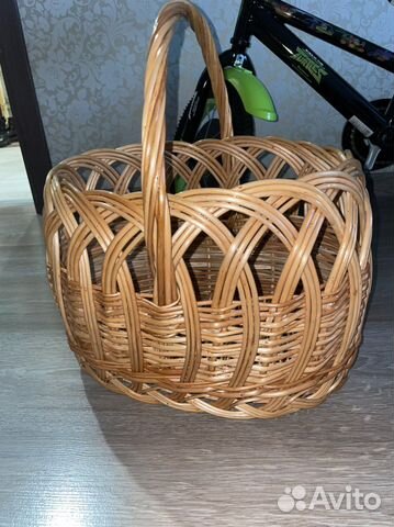 Корзинка плетеная
