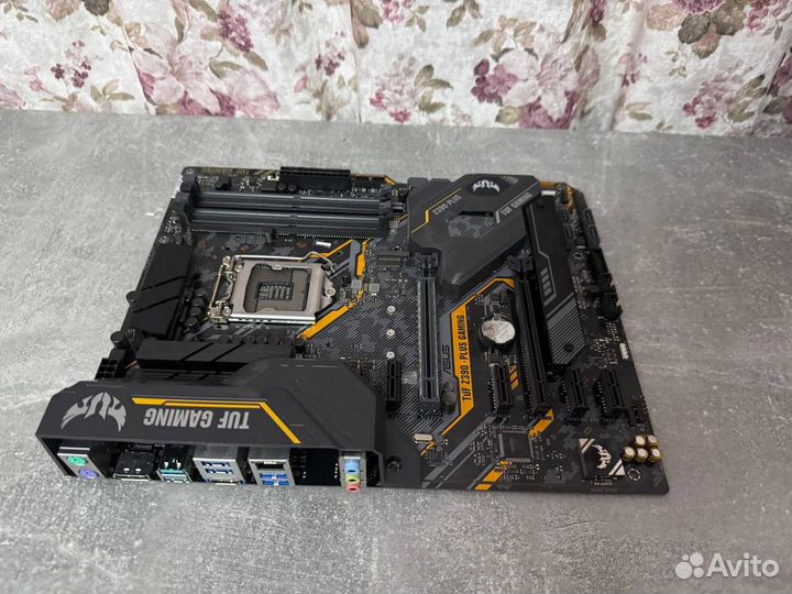 Материнская плата asus Z390-Plus TUF Gaming
