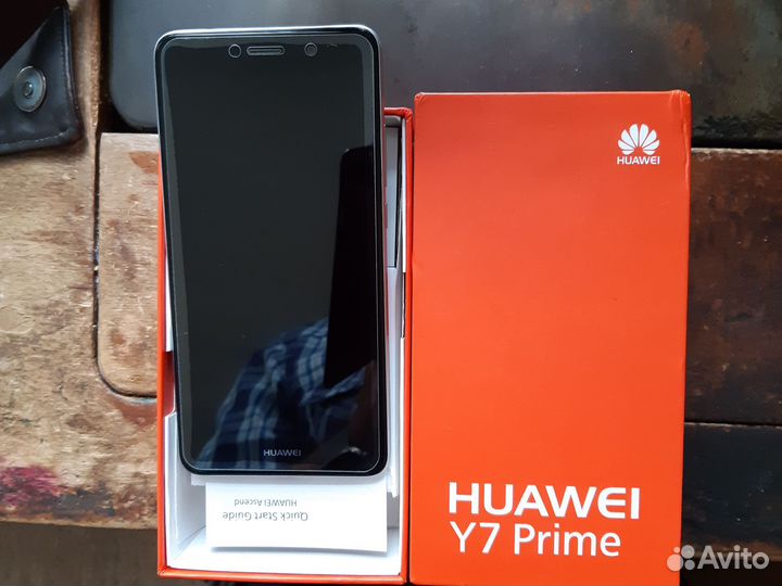 Телефон Huawei
