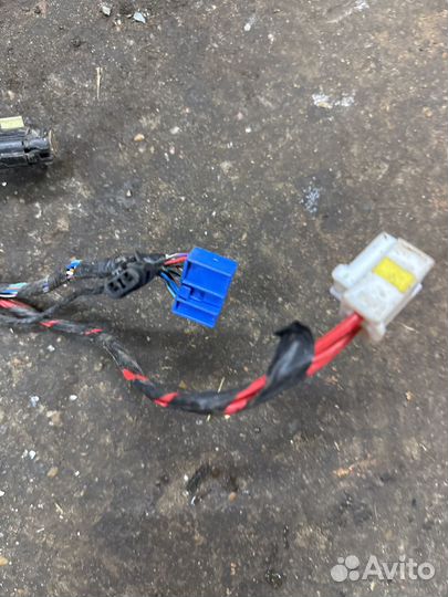 Лачети Проводка на Блок ABS