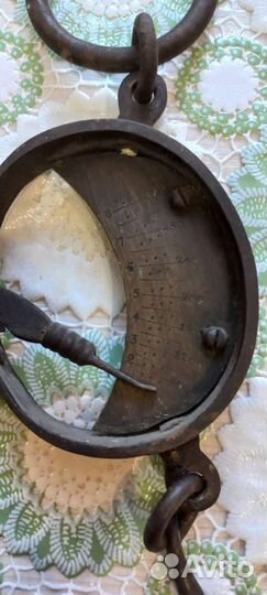 Весы старинные