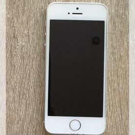 iPhone SE, 32 ГБ