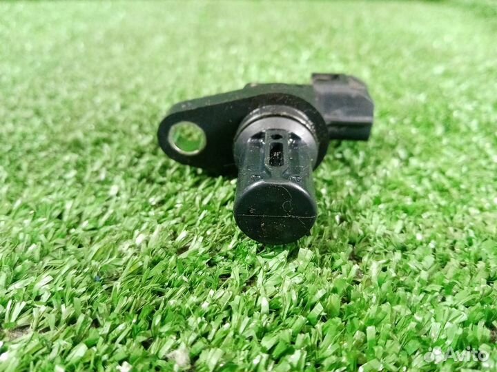 Датчик скорости кпп Subaru Legacy Outback BR9