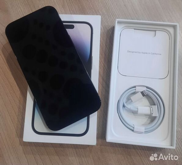 Телефон iPhone 14 про