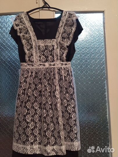 Белый школьный фартук