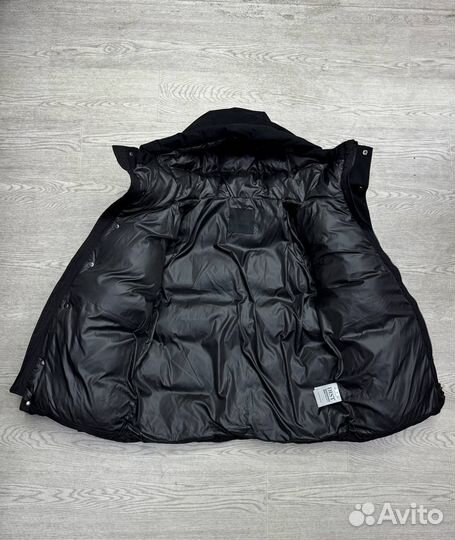 Пуховик Moncler Madeira