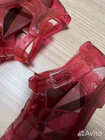 Сандалии Burberry