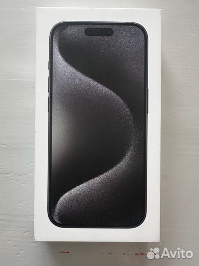 iPhone 15 Pro, 256 ГБ