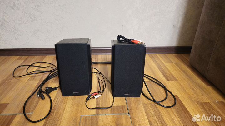 Компьютерные колонки edifier