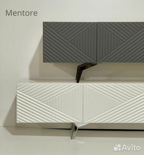 Тумба тв Bravo (на опорах или подвесная)