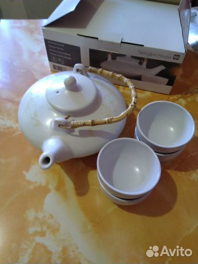 Сервизы и бокалы