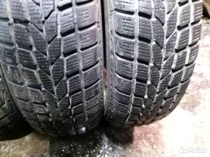 Dunlop SP Winter Sport 400 175/65 R14 82T