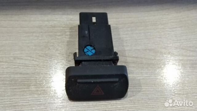 Кнопка аварийной сигнализации Ssang Yong Rexton