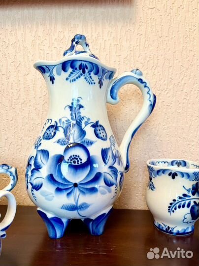 Сервиз чайный Гжель оригинал. новый