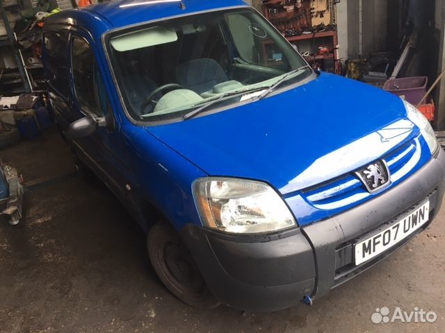 Разбор на запчасти Peugeot Partner 2002-2008