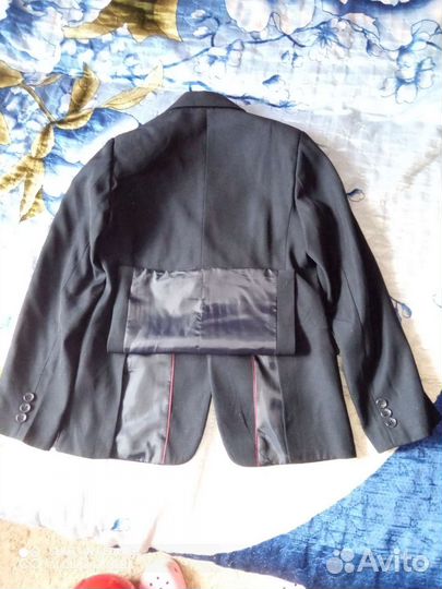 Пиджаки для мальчика, подтяжки, рубашка