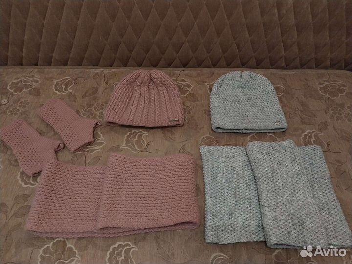 Комплект шапка и снуд