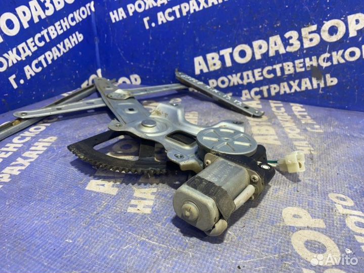 Передний правый стеклоподъемник Geely Mk седан