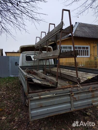 Пирамида для перевозки окон и дверей