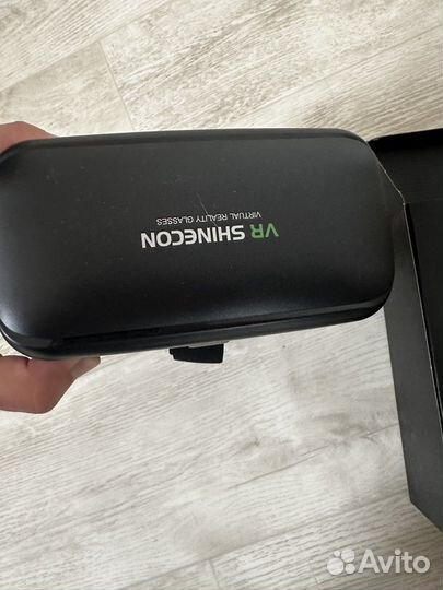 Очки vr shinecon SC-G04E + контроллер SC-B03