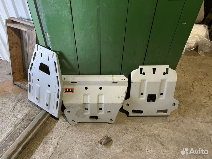 Защита днища arb toyota fj cruiser/prado 120