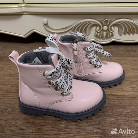 Ботинки демисезонные для девочки 23 размер