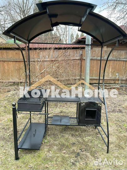 Мангал с крышей