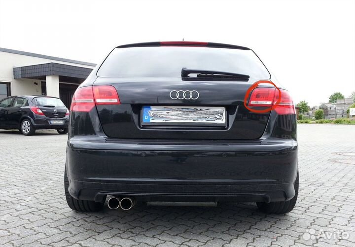 Задний фонарь багажника (правый) audi a3 8p 2011