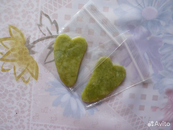 Гуаша скребок (нефрит) В наличии