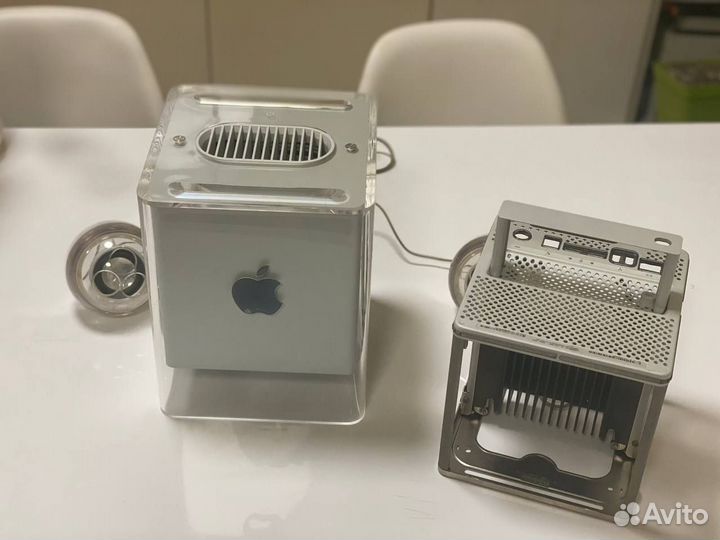 Apple power mac g4 cube