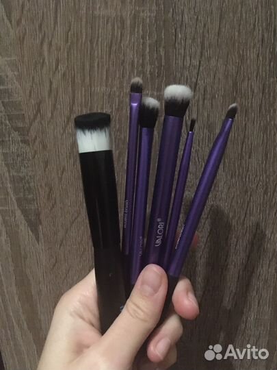 Кисти для макияжа