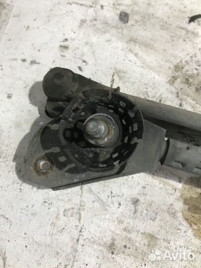 Трапеция стеклоочистителя Митсубиси Лансер 9