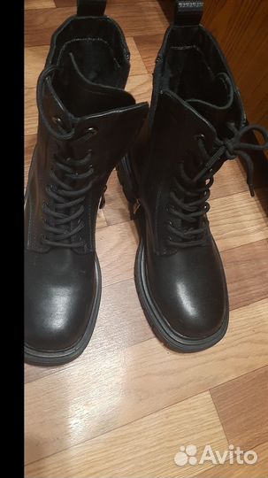 Ботинки женские 39р