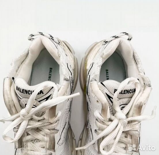 Balenciaga runner white