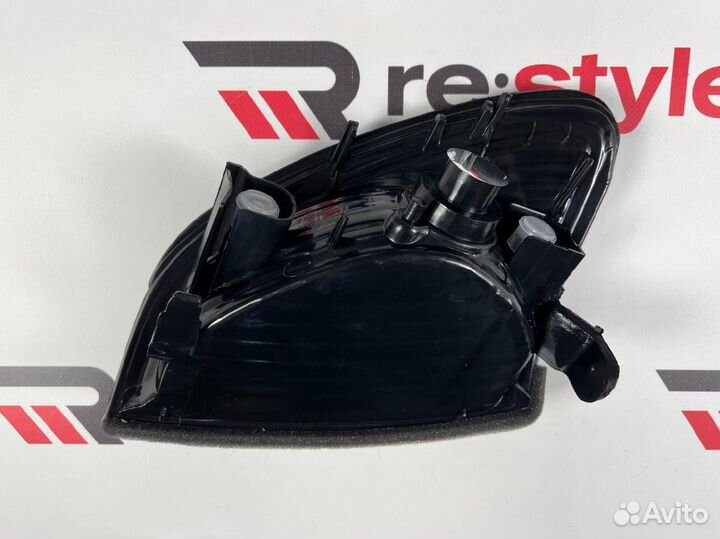 Фары Lexus LX470 S576