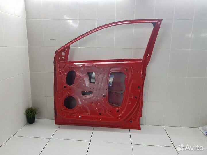 Дверь передняя правая (Geely Coolray)