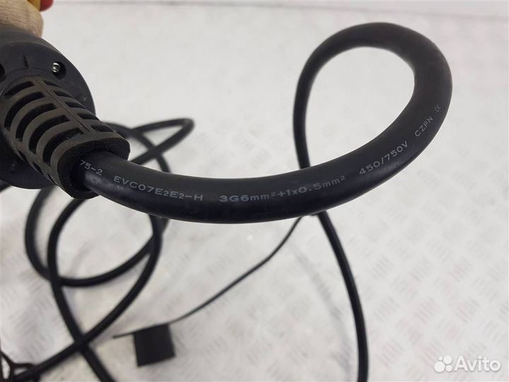 Зарядное устройство (кабель зарядный) BMW i8 201