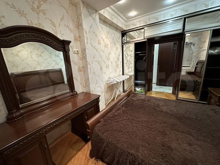 2-к. квартира, 65 м², 6/8 эт.