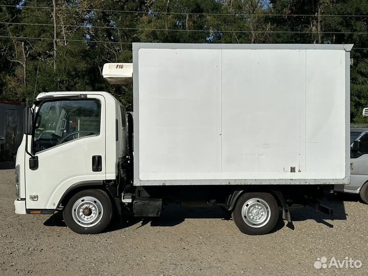 Isuzu Elf (N-series), 2010