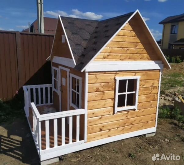 Детский деревянный домик для дачи