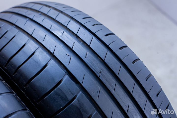 Goodyear EfficientGrip Performance 215/65 R16 98H