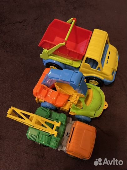 Машины игрушечные