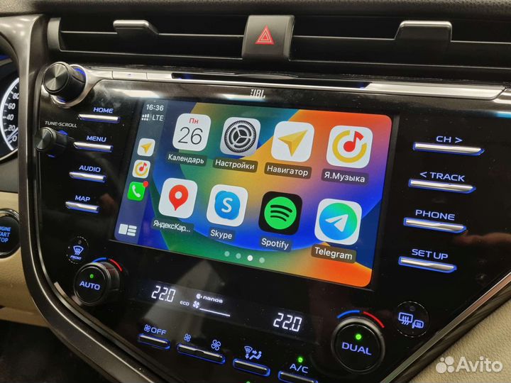 CarPlay Toyota Camry 70
