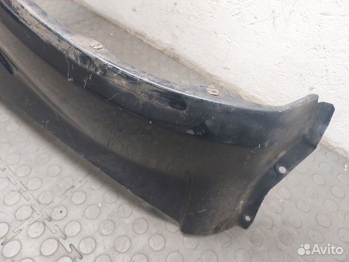 Крыло правое переднее Nissan Navara
