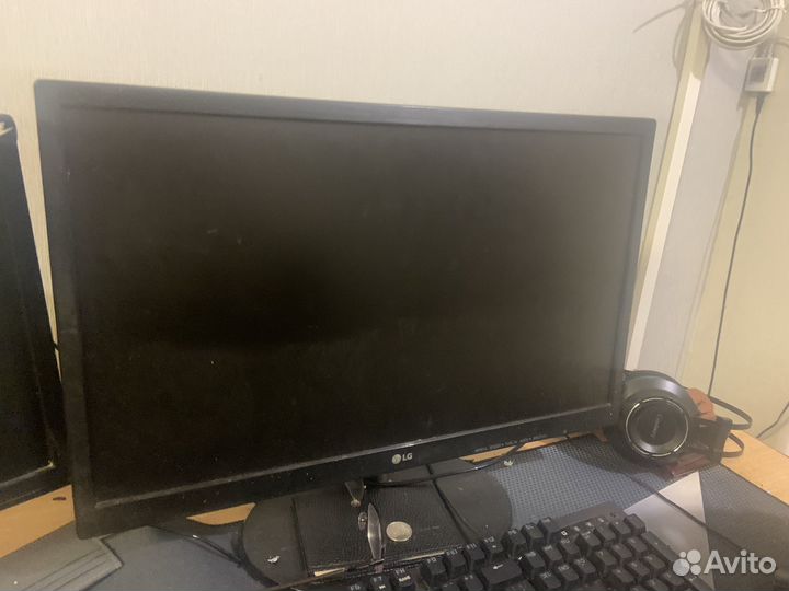 Монитор LG