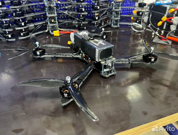 Дрон, коптер специального назначения
