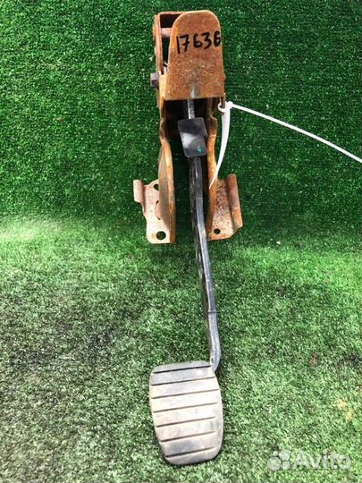 Педаль тормоза LADA Xray 21129 2017