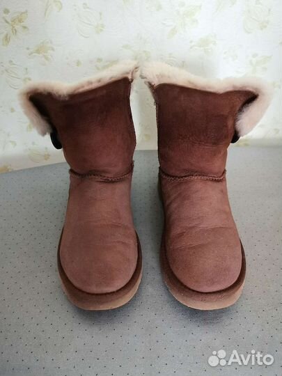 Ugg оригинал 37 размер бу