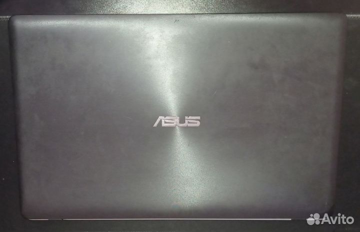 Ноутбук asus