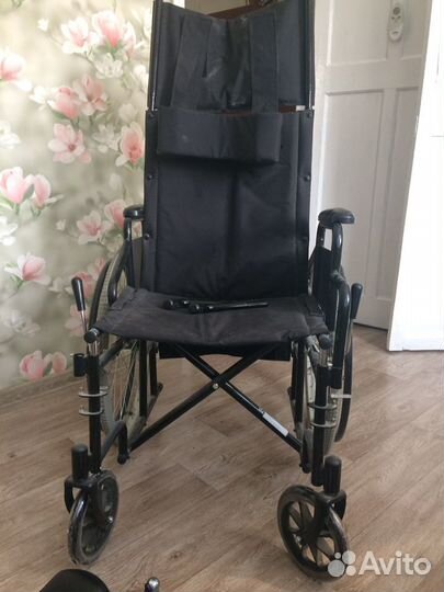 Инвалидное кресло